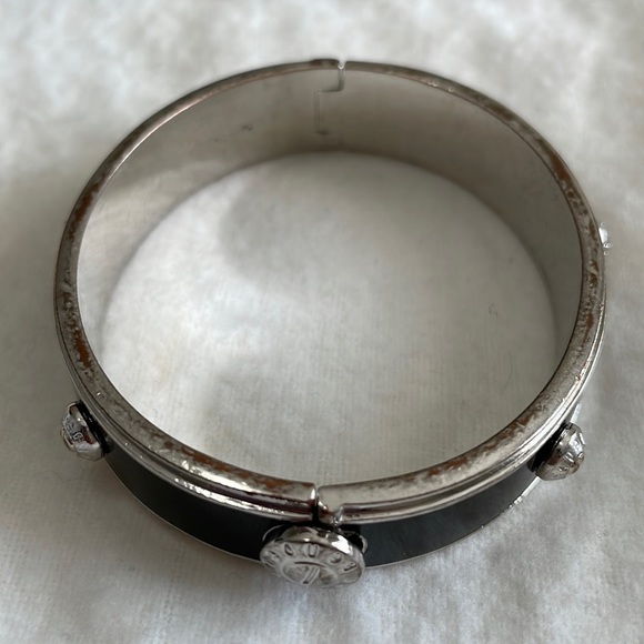 Henri Bendel Bangle Bracelet Black - Picture 2 of 5